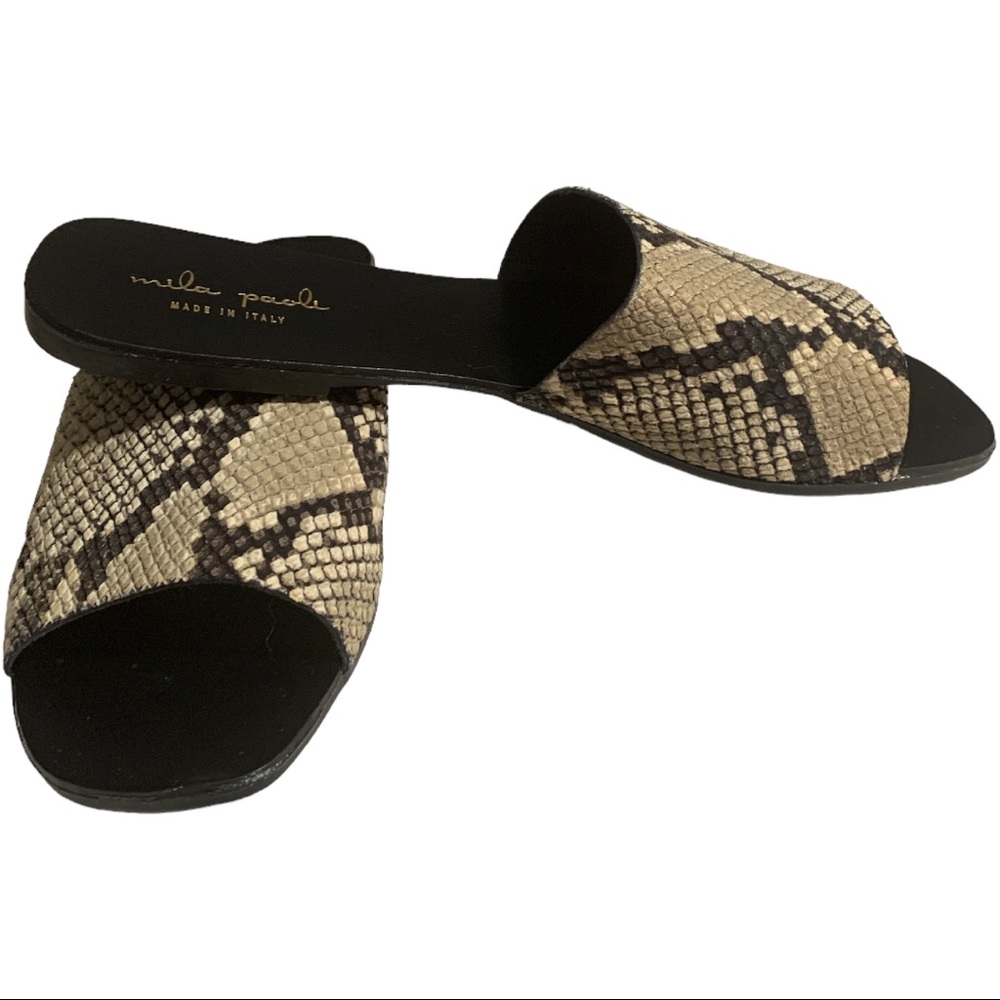*NEW* MILA PAOLI  Brown and Black Snake  Slide Sandals Size 9